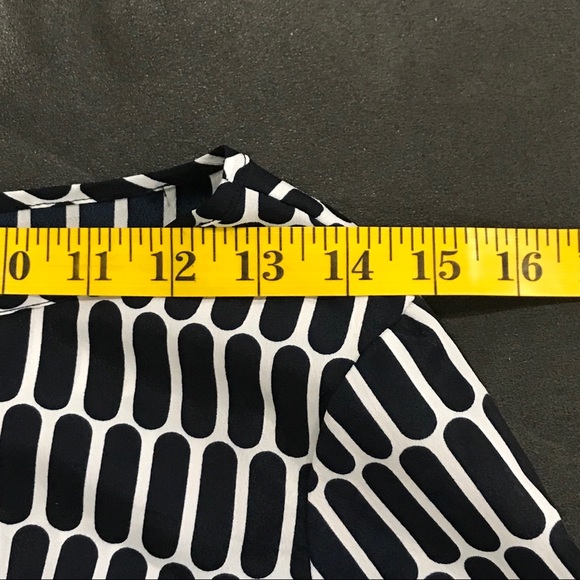 Michael Kors navy and white blouse size XS - Picture 5 of 6